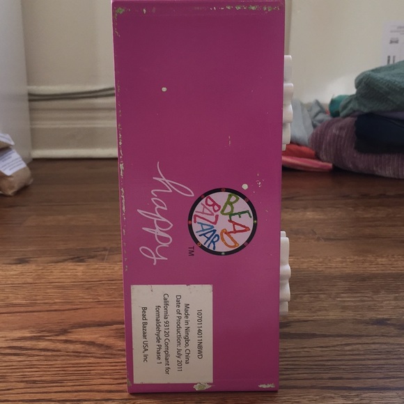 American Girl Jewelry/Play Box - Picture 7 of 7